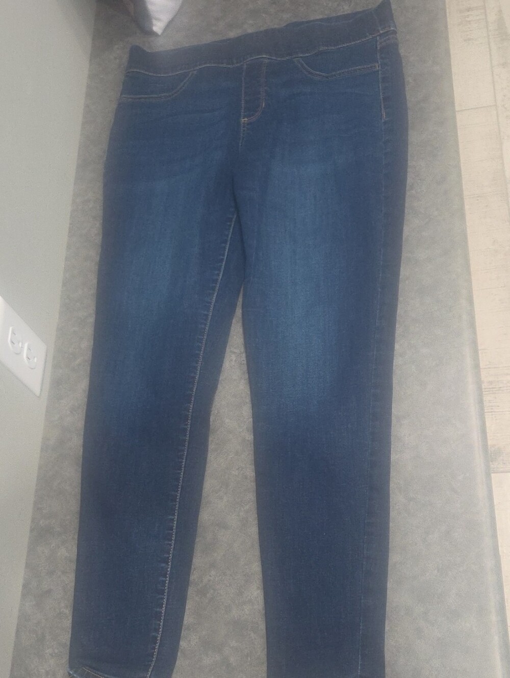 Women’s Dark Blue Stretch Jeggings